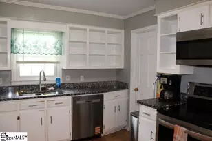 103 Pine Forest Dr, Easley, SC 29642 - Photo 5