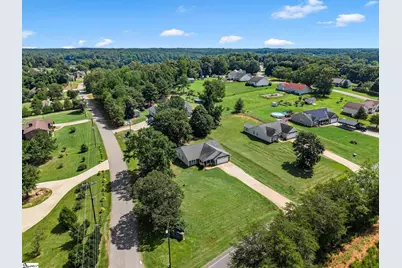 207 Gibbs Road, Wellford, SC 29385 - Photo 27