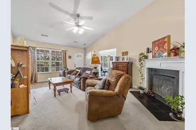 207 Gibbs Road, Wellford, SC 29385 - Photo 5