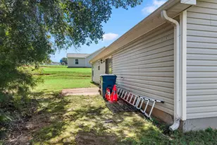 207 Gibbs Rd, Wellford, SC 29385 - Photo 25