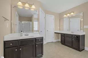 201 Raven Falls Ln, Simpsonville, SC 29681 - Photo 23