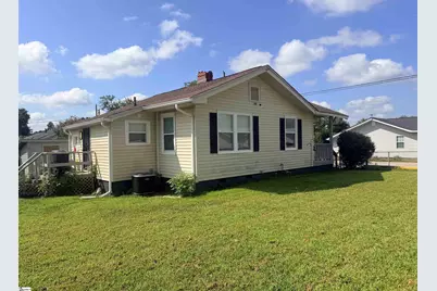 901 Goddard Avenue, Seneca, SC 29678 - Photo 9