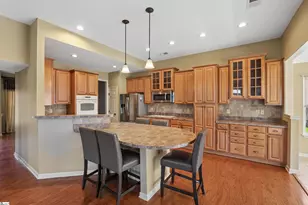 159 Castleton Cir, Boiling Springs, SC 29316 - Photo 9