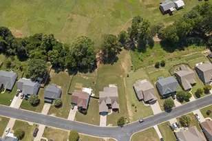 159 Castleton Cir, Boiling Springs, SC 29316 - Photo 29