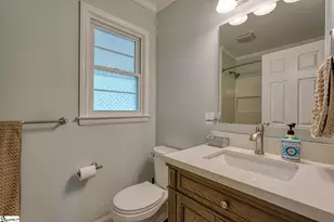105 Guilford Pl, Spartanburg, SC 29302 - Photo 13