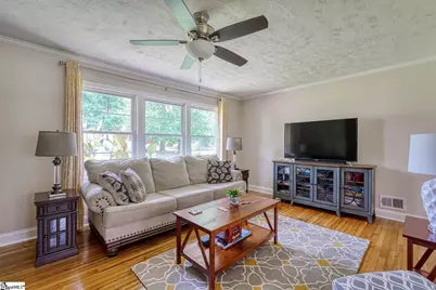 105 Guilford Place, Spartanburg, SC 29302 - Photo 5