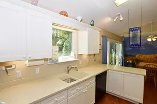 200 Sheffield Rd, Greer, SC 29651 - Photo 7