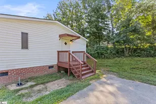 101 Redfern Ct, Easley, SC 29640 - Photo 29