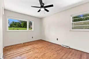 4 Riverview Dr, Greenville, SC 29611 - Photo 17