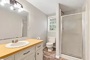 4 Riverview Dr, Greenville, SC 29611 - Photo 25