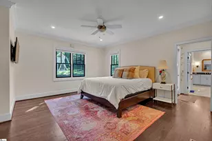 201 Cleveland St, Greenville, SC 29601 - Photo 15