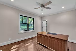 201 Cleveland St, Greenville, SC 29601 - Photo 13