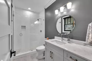 201 Cleveland St, Greenville, SC 29601 - Photo 31