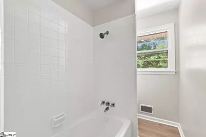 406 Jasmine Street, Spartanburg, SC 29303 - Photo 11