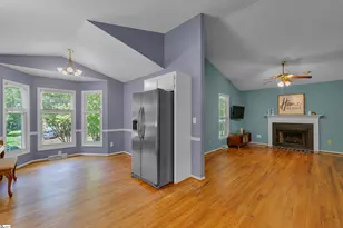 7 Venning Ct, Greenville, SC 29609 - Photo 3