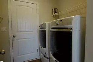 736 Stilmore Dr, Duncan, SC 29334 - Photo 9