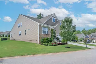 231 Double Crest Dr, Taylors, SC 29687 - Photo 5