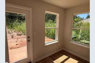 124 Barwood Circle, Greenville, SC 29611 - Photo 7