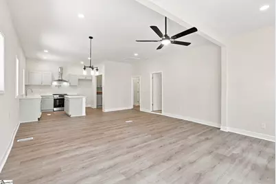 110 Ninth Street, Greenville, SC 29611 - Photo 5