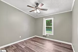 140 Miller Rd, Easley, SC 29640 - Photo 17