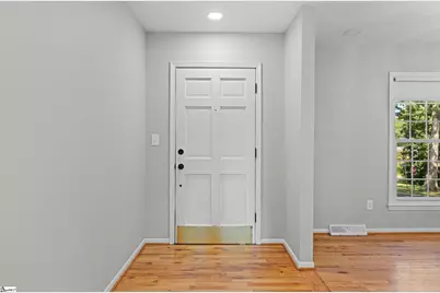 108 Longstreet Drive, Greer, SC 29650 - Photo 5