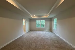 747 Vestrella Rd, Greenville, SC 29605 - Photo 19