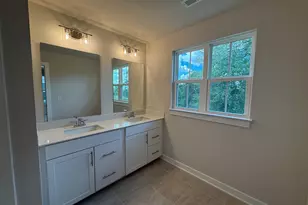 747 Vestrella Rd, Greenville, SC 29605 - Photo 23