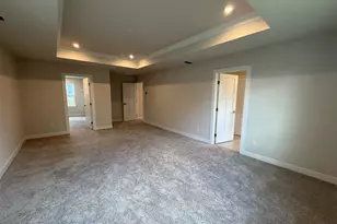 747 Vestrella Rd, Greenville, SC 29605 - Photo 21
