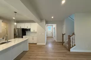 747 Vestrella Rd, Greenville, SC 29605 - Photo 7