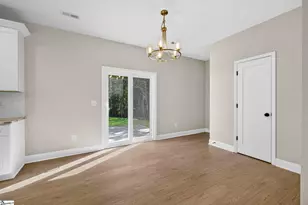 335 Carnahan Dr, Spartanburg, SC 29306 - Photo 9