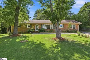 223 Ferndale Dr, Boiling Springs, SC 29316 - Photo 3