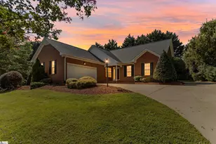 530 S Pond View Dr, Duncan, SC 29334 - Photo 1