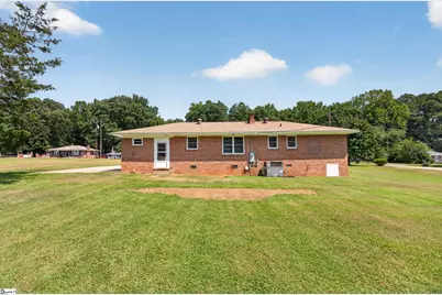 242 Sherwood Drive, Belton, SC 29627 - Photo 11