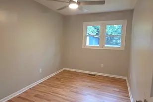 826 Floyd Rd Extension, Spartanburg, SC 29307 - Photo 17