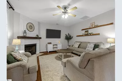 15 Camrose Drive, Greer, SC 29651 - Photo 3