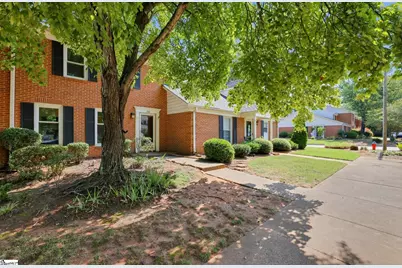176 Buckstone Lane, Spartanburg, SC 29307 - Photo 1