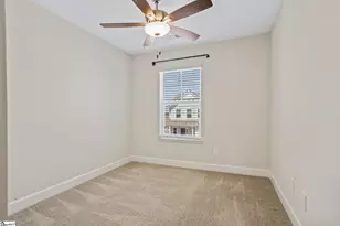 324 Hollenbeck Pl, Greenville, SC 29607 - Photo 15