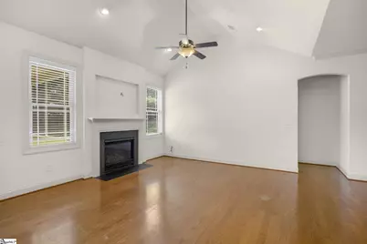 6 Belle Oaks Drive, Simpsonville, SC 29680 - Photo 7