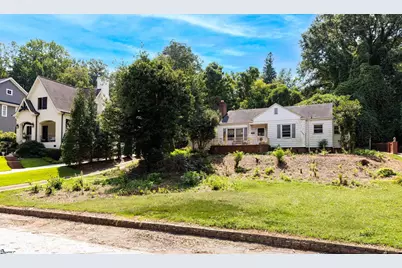 19 Hindman Drive, Greenville, SC 29609 - Photo 3