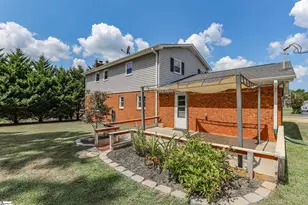 104 Forest Park Dr, Easley, SC 29642 - Photo 41