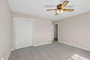 300 Drury Ln, Mauldin, SC 29662 - Photo 13