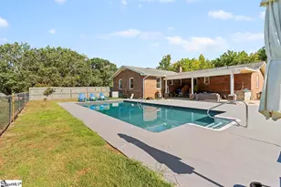 18 Brissy Rock Rd, Ware Shoals, SC 29692 - Photo 9