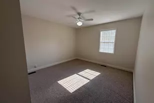 214 Jones St, Laurens, SC 29326 - Photo 11