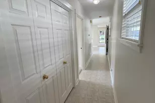 214 Jones St, Laurens, SC 29326 - Photo 9