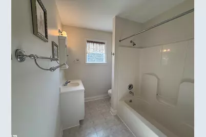 214 Jones Street, Laurens, SC 29326 - Photo 13