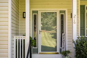 216 Holly Ln, Greer, SC 29651 - Photo 3