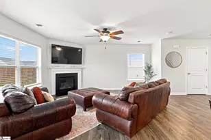 132 Boxbury Wy, Fountain Inn, SC 29644 - Photo 7