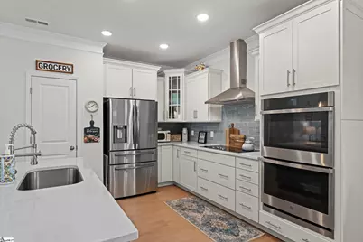 649 Columbus Circle, Simpsonville, SC 29680 - Photo 9