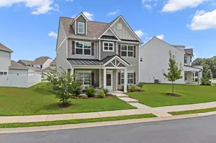 649 Columbus Cir, Simpsonville, SC 29680 - Photo 3