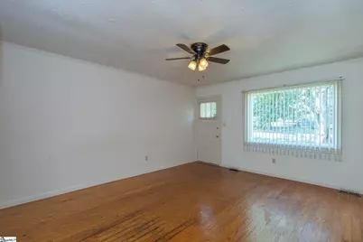 201 Blue Ridge Circle, Belton, SC 29627 - Photo 5